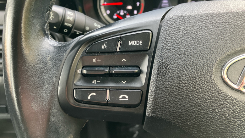 Hyundai i10 1.0 MPi SE Connect 5dr Petrol Hatchback